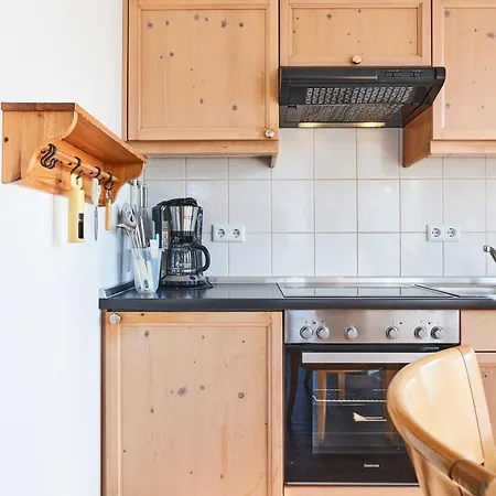 464, Seepark Apartment