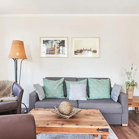 Apartment 464, Seepark