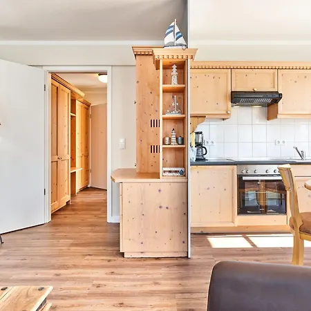 Apartment 464, Seepark