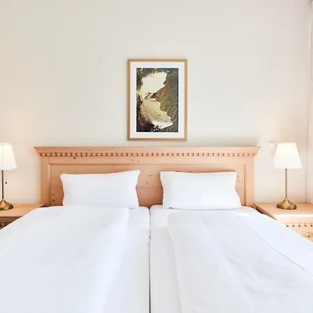 Apartment 464, Seepark